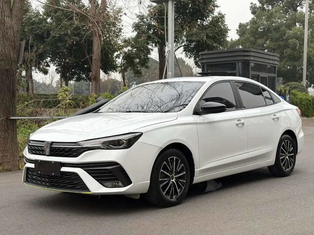 Roewe i5 1.5L CVT Gold Edition, 2021 — фото 1