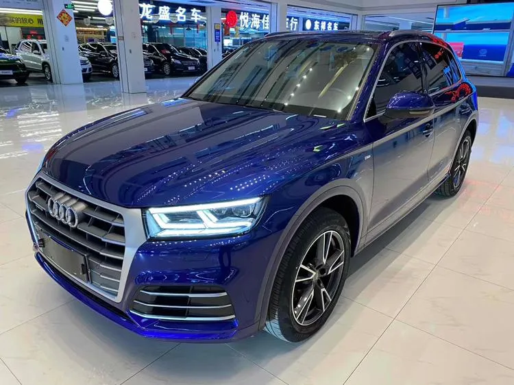 Audi Q5L 45 TFSI Prestige Fashion Version CN6, 2018 — фото 1