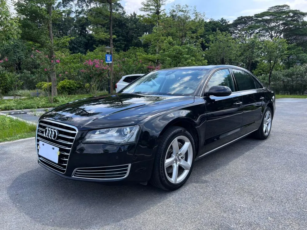 Audi A8, 2012