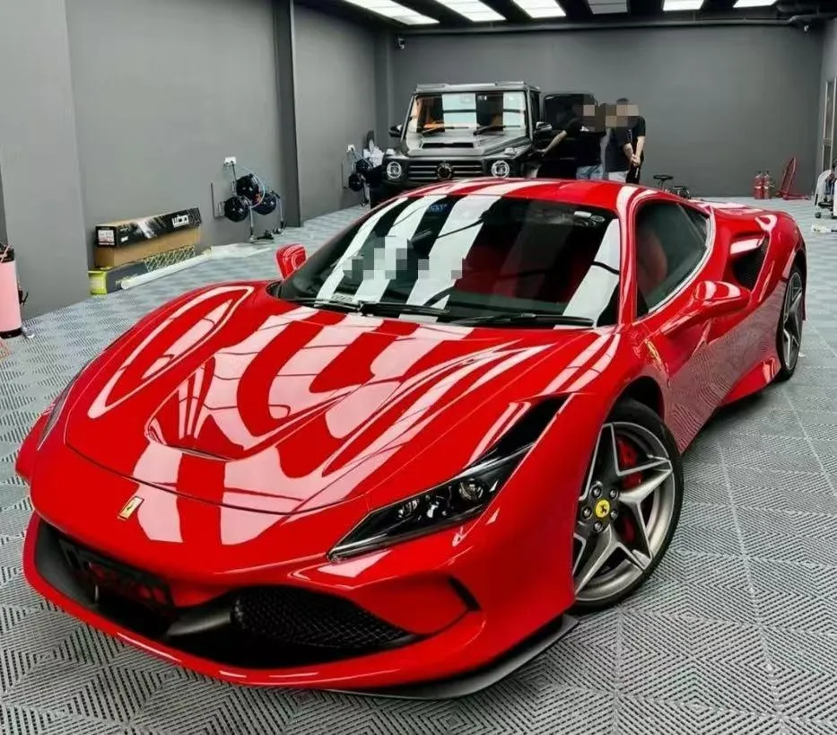 Ferrari F8, 2019