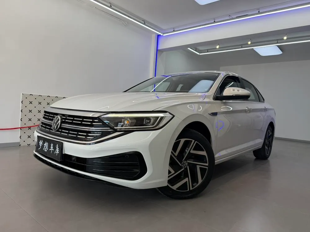 Volkswagen Sagitar, 2023