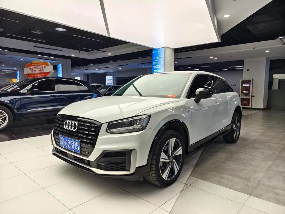 Audi Q2L 35TFSI Fashion Version, 2021 — фото 1