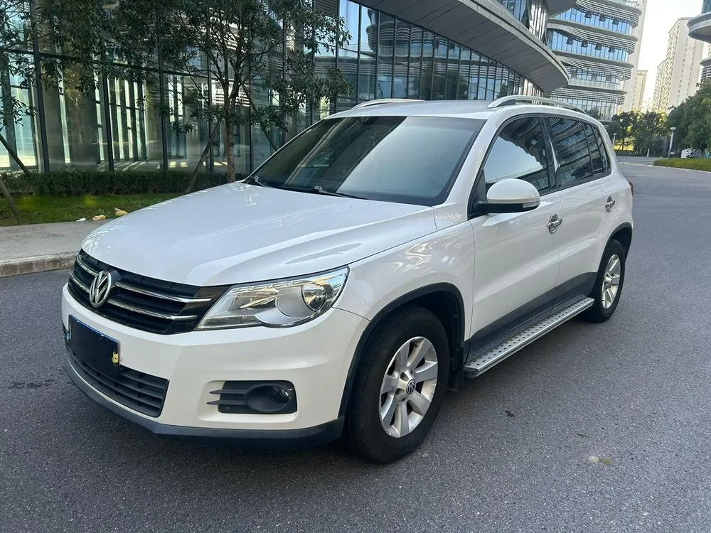 Volkswagen Tiguan 1.8TSI Auto 2WD Style Edition, 2012 — фото 1
