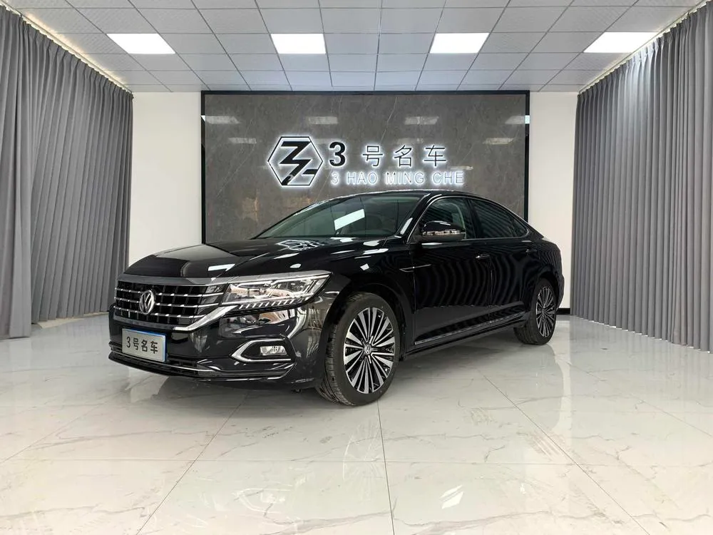 Volkswagen Passat Facelift 330TSI Luxury Edition CN6, 2020 — фото 1