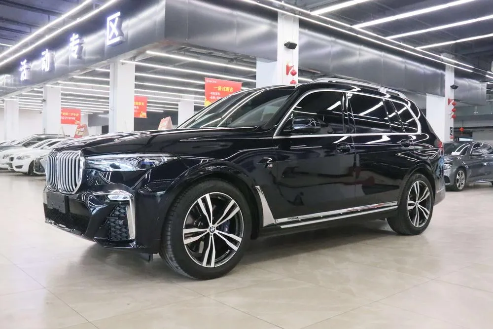 BMW X7, 2022