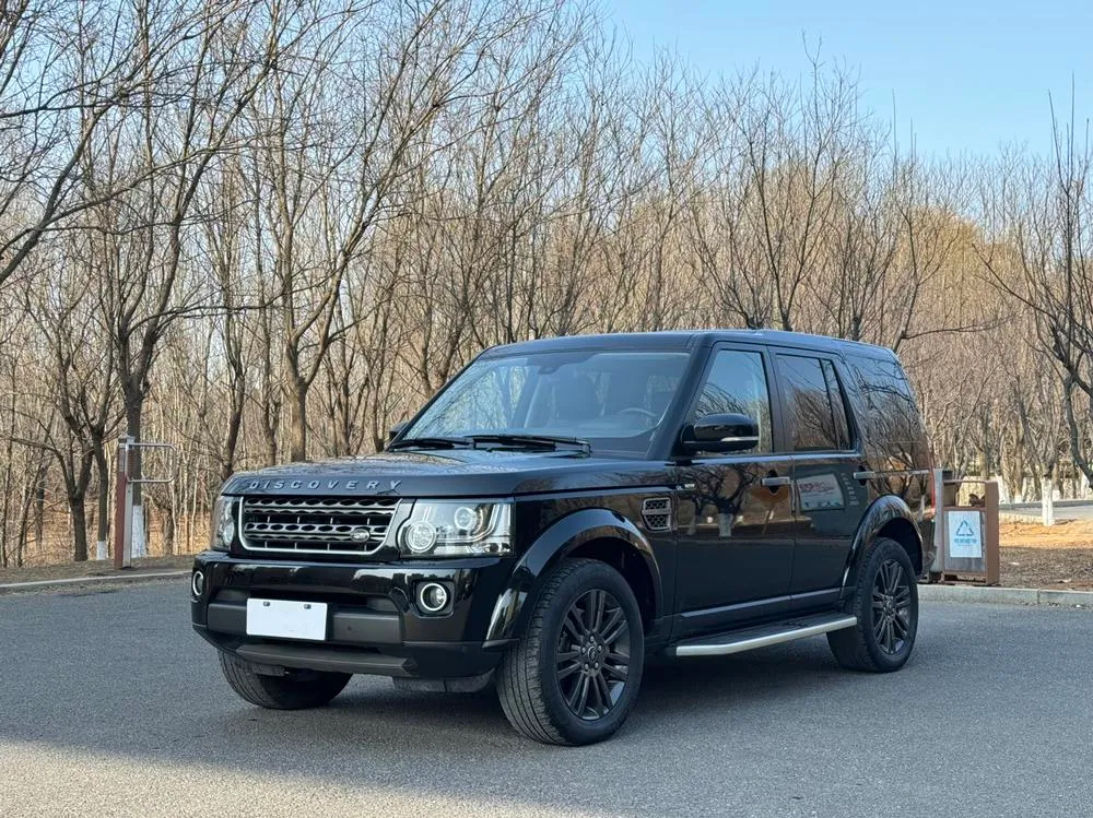 Land Rover Discovery 3.0 SC Black Edition SE, 2016 — фото 1
