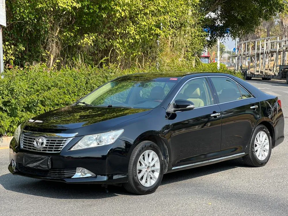 Toyota Camry, 2012