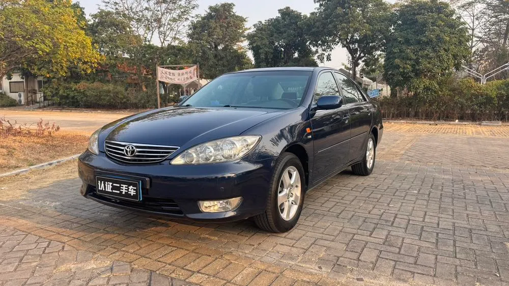 Toyota Camry (Overseas) 2.4 Auto Luxury Edition, 2005 — фото 1