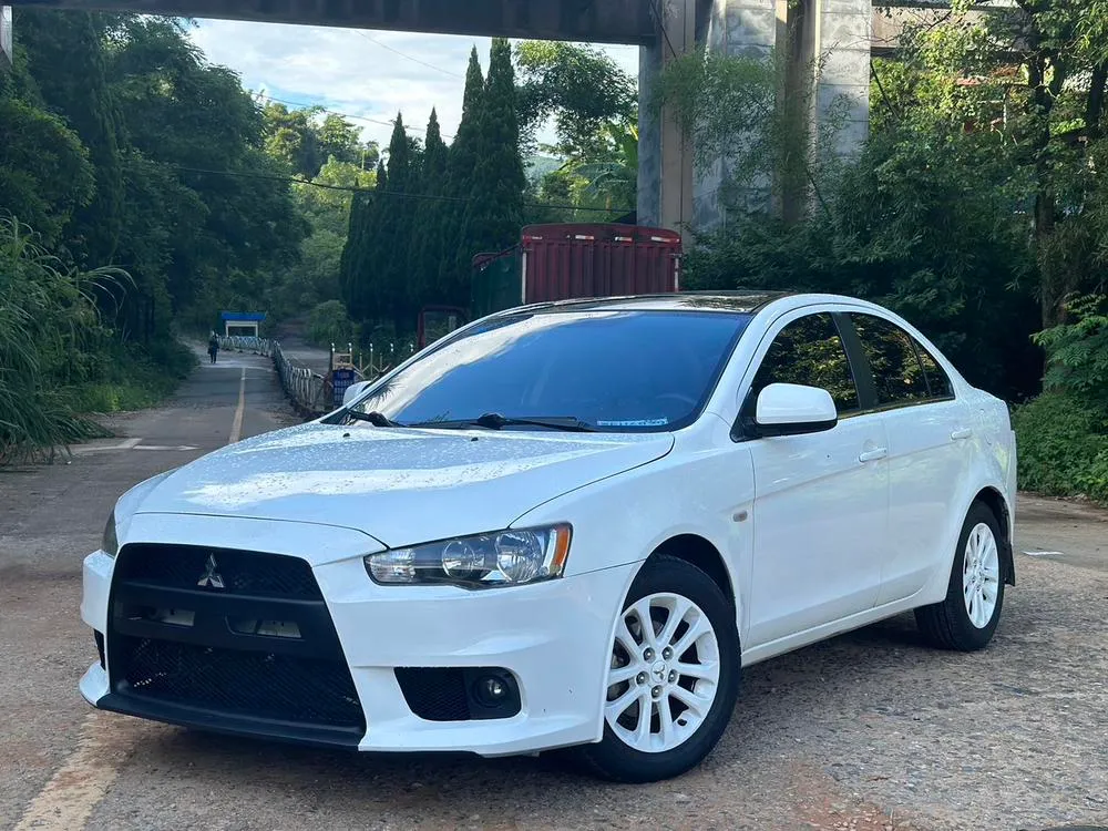 Mitsubishi Lancer EX, 2011