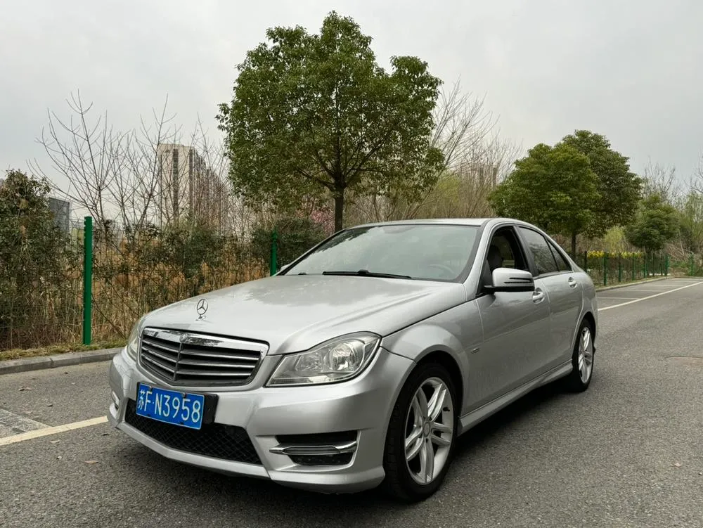 Mercedes-Benz C-Class C 180 Classic Version Grand Edition, 2013 — фото 1