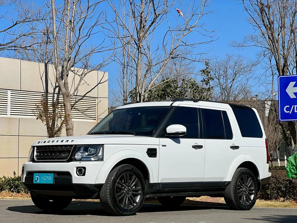 Land Rover Discovery 3.0 SC Black Edition SE, 2016 — фото 1
