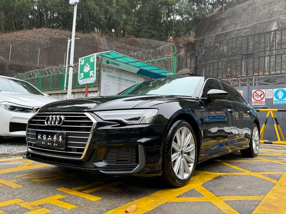 Audi A6L 45 TFSI Refined Version, 2021 — фото 1
