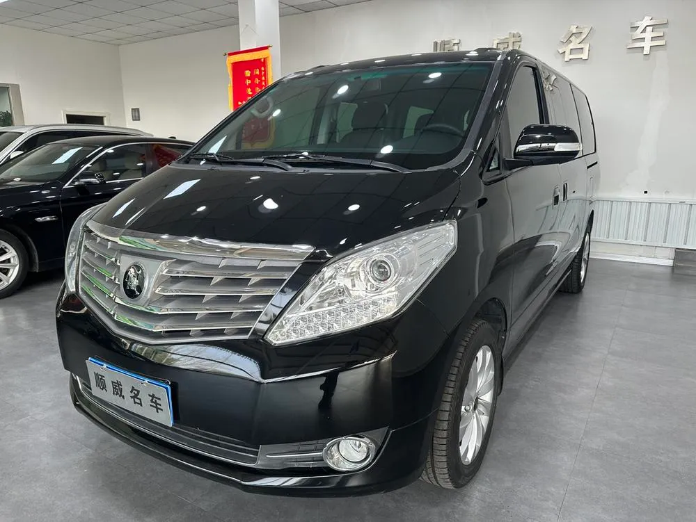 Dongfeng Fengxing Forthing CM7 рестайлинг 2.0T автомат Премиум, 2018 — фото 1