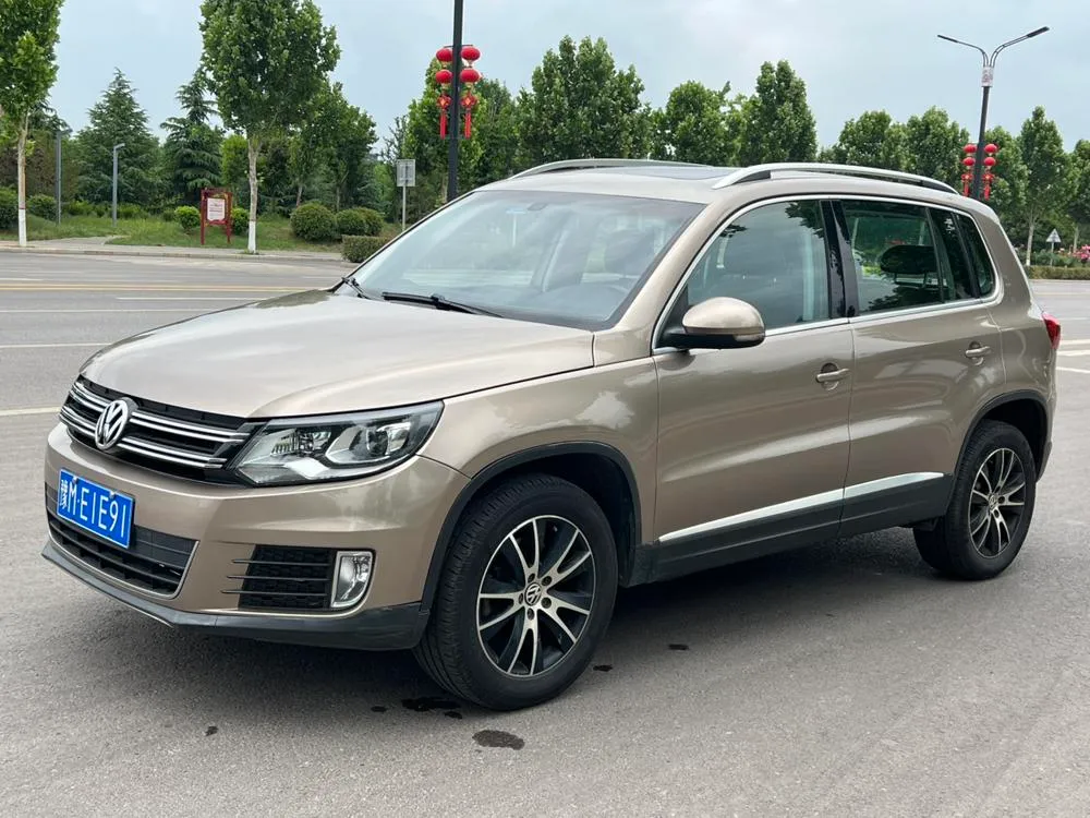 Volkswagen Tiguan 1.8TSI Auto 2WD Luxury Version, 2015 — фото 1
