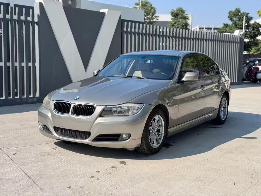 BMW 3-Series, 2011