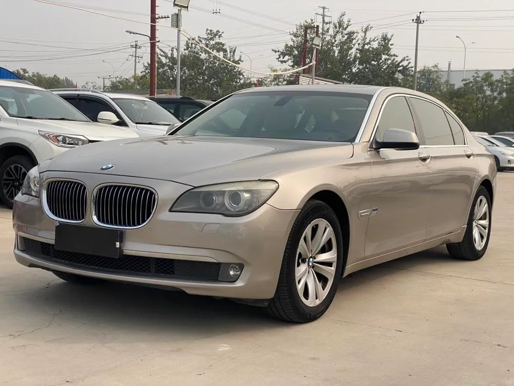 BMW 7-Series 730Li Version, 2011 — фото 1
