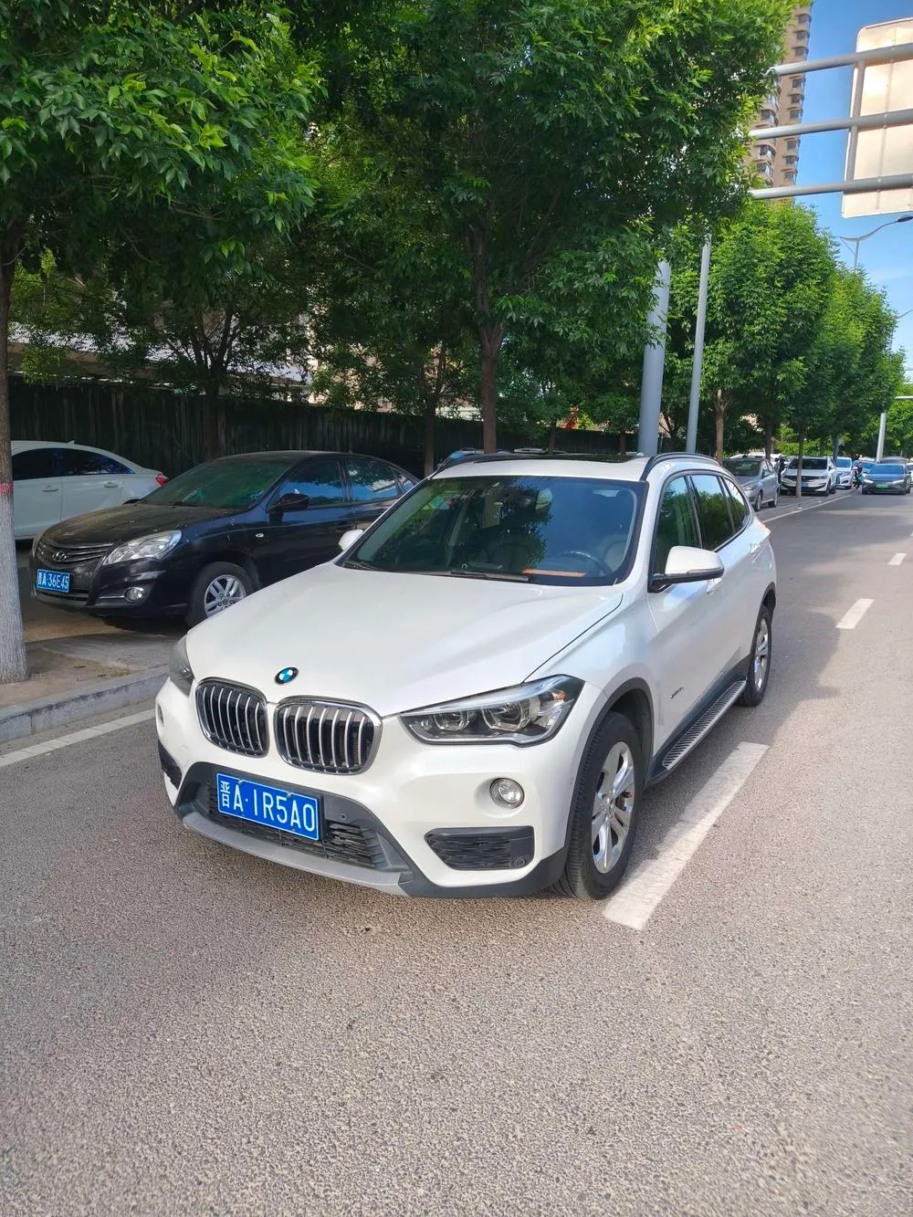 BMW X1 sDrive18Li Prestige Version, 2016 — фото 1