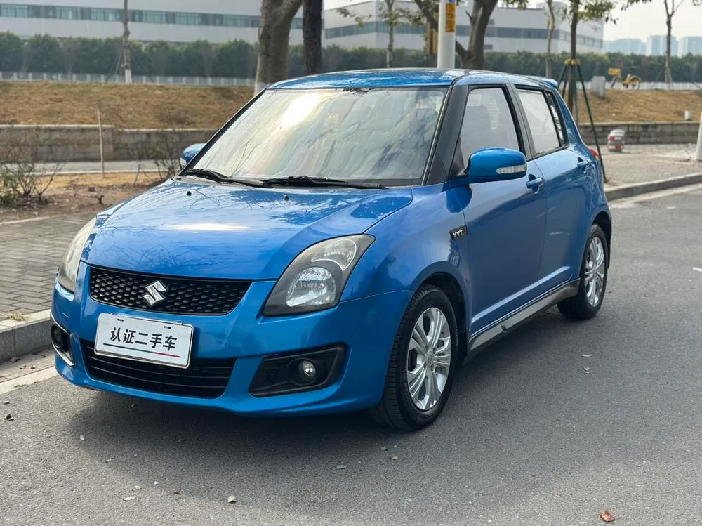 Сузуки Swift 1.5L Auto Sport Edition, 2013 — фото 1