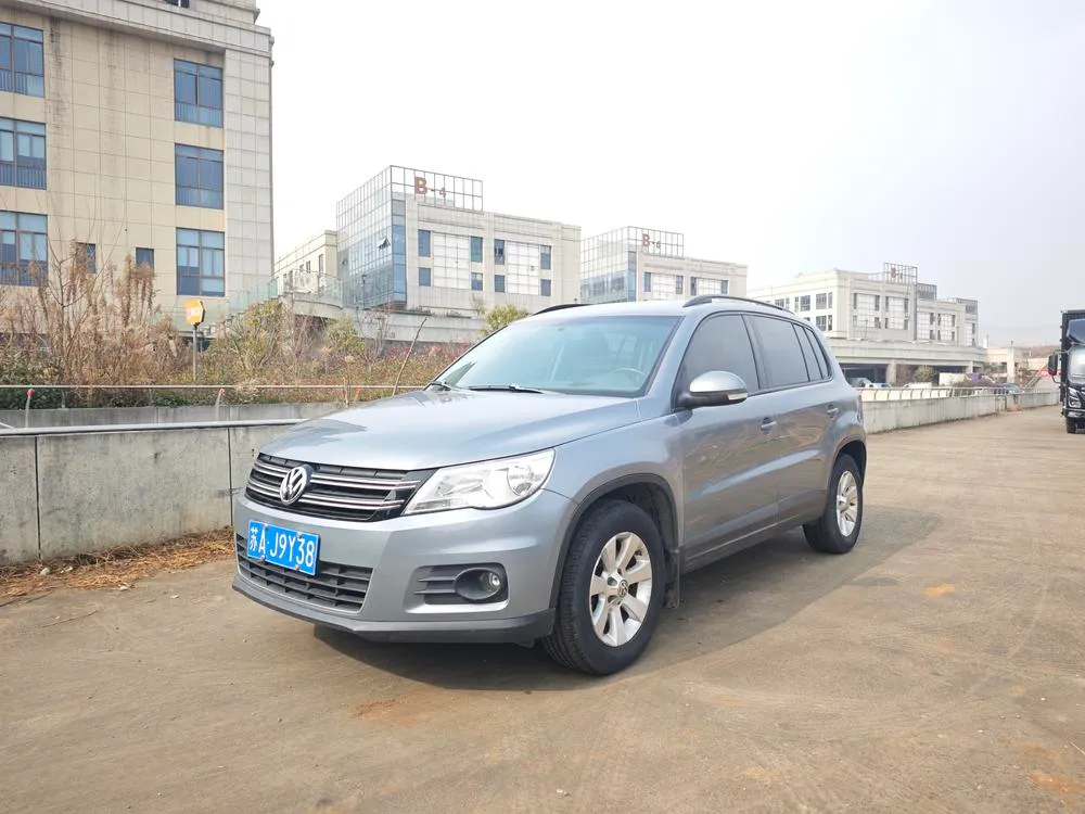 Volkswagen Tiguan 1.8TSI Auto 4WD Style Edition, 2012 — фото 1