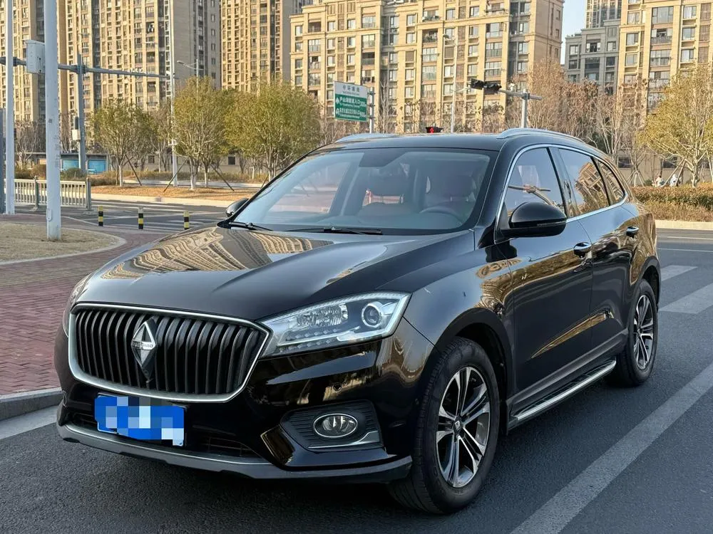 Borgward BX7 28T 2WD Luxury Edition 5 Seater, 2016 — фото 1