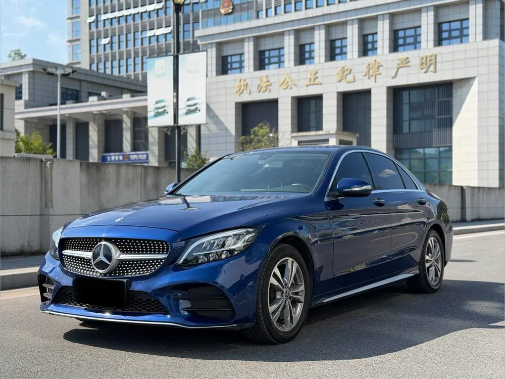 Mercedes-Benz C-Class C 200 L Fashion Version Sport Edition, 2020 — фото 1