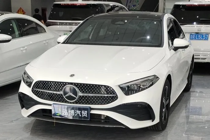 Mercedes-Benz A-Class Facelift A 200 L Fashion Edition, 2024 — фото 1