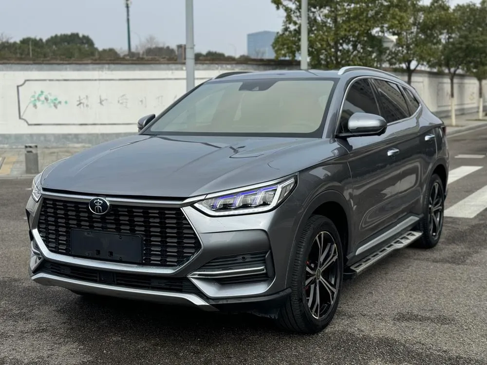 BYD Song PLUS 1.5T Auto Luxury Version, 2020 — фото 1