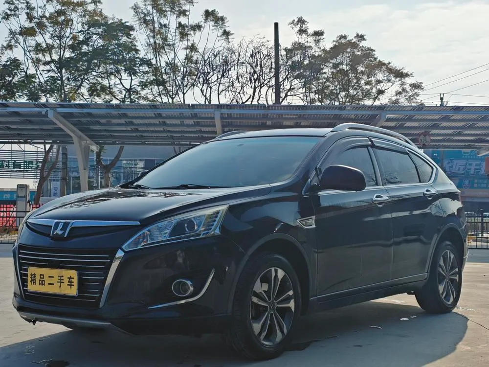 Luxgen U6 SUV, 2014