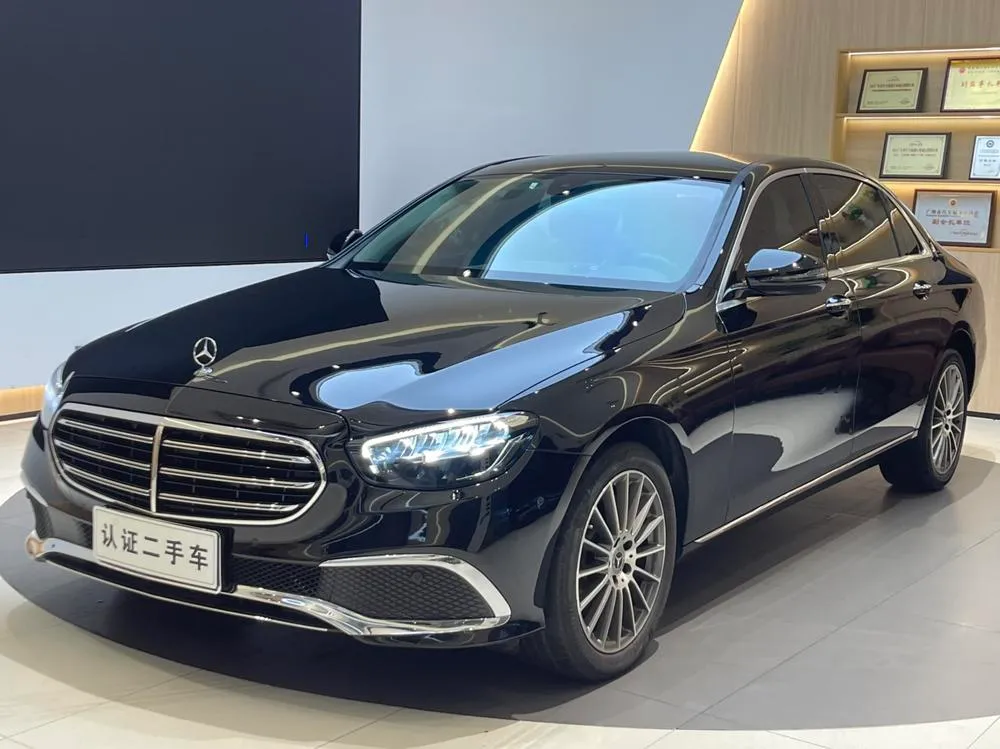 Mercedes-Benz E-Class, 2022