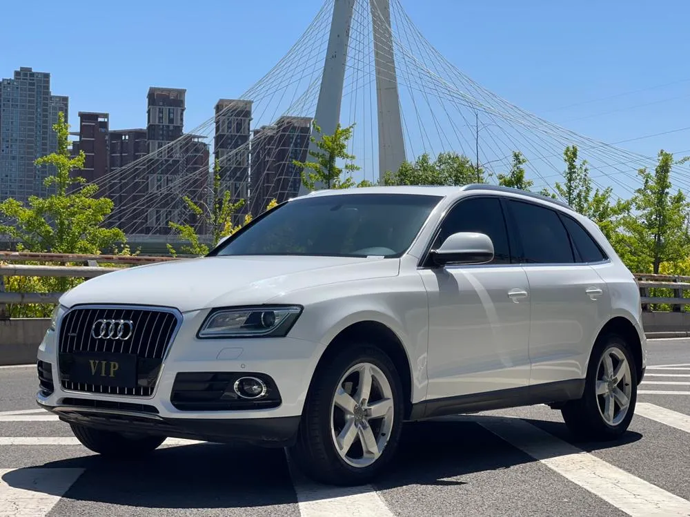 Audi Q5 40 TFSI Comfort Version, 2013 — фото 1