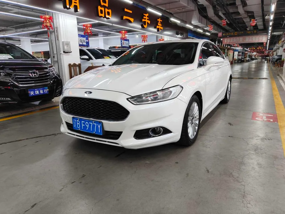 Ford Mondeo 2.0L GTDi200 Fashion Version, 2013 — фото 1