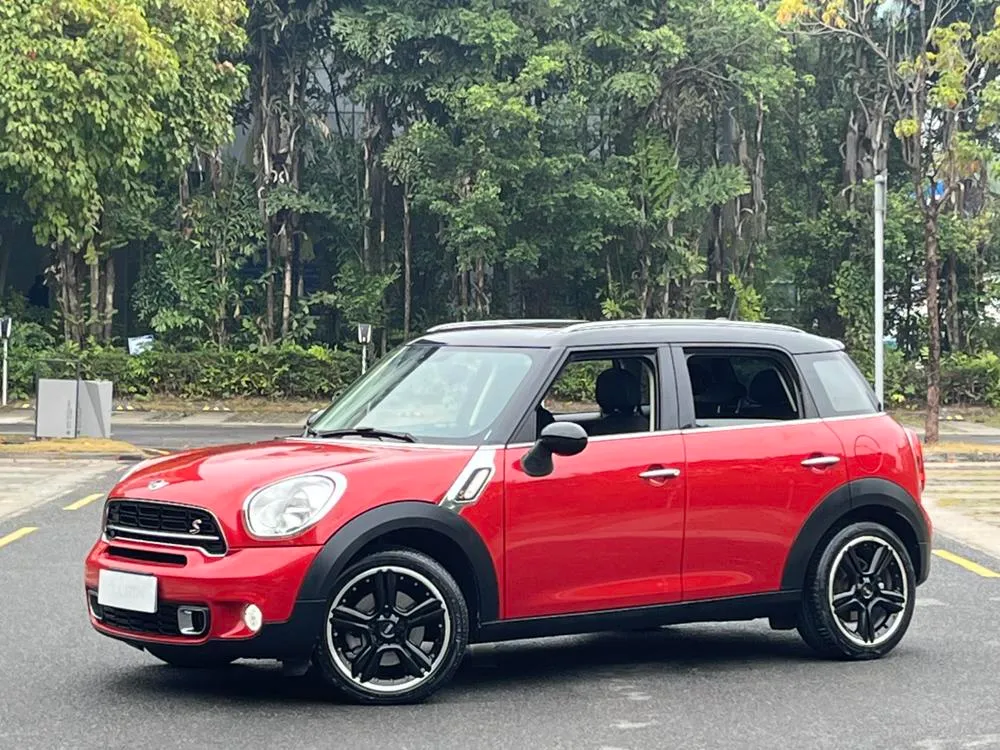 MINI COUNTRYMAN, 2014
