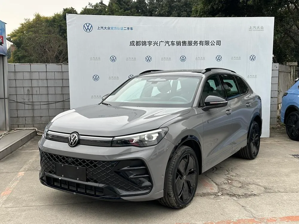 Volkswagen Tiguan L Pro 380TSI 4WD R-Line Premium Edition, 2024 — фото 1