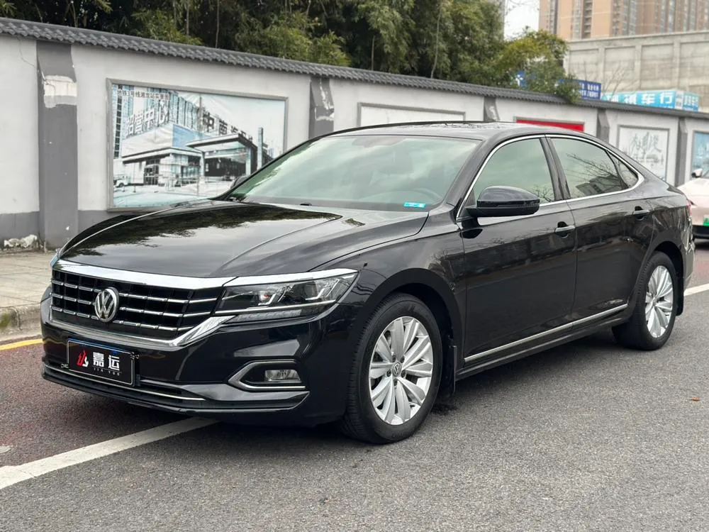 Volkswagen Passat 330TSI Elite Edition CN6, 2019 — фото 1