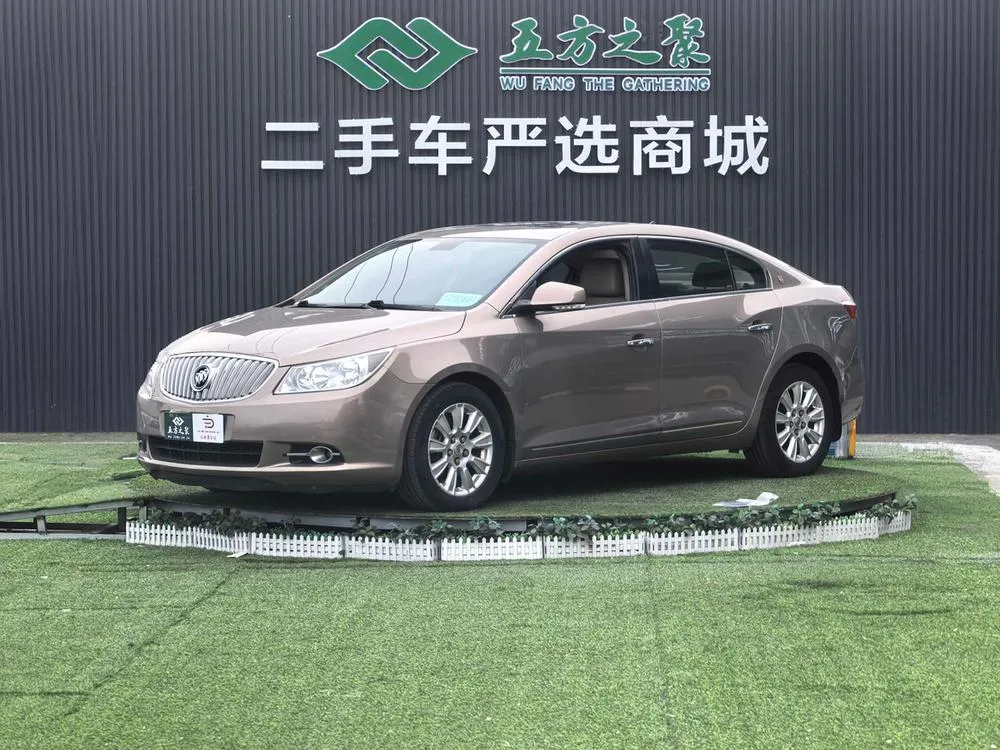 Buick LaCrosse 2.4L SIDI Elite Edition, 2012 — фото 1
