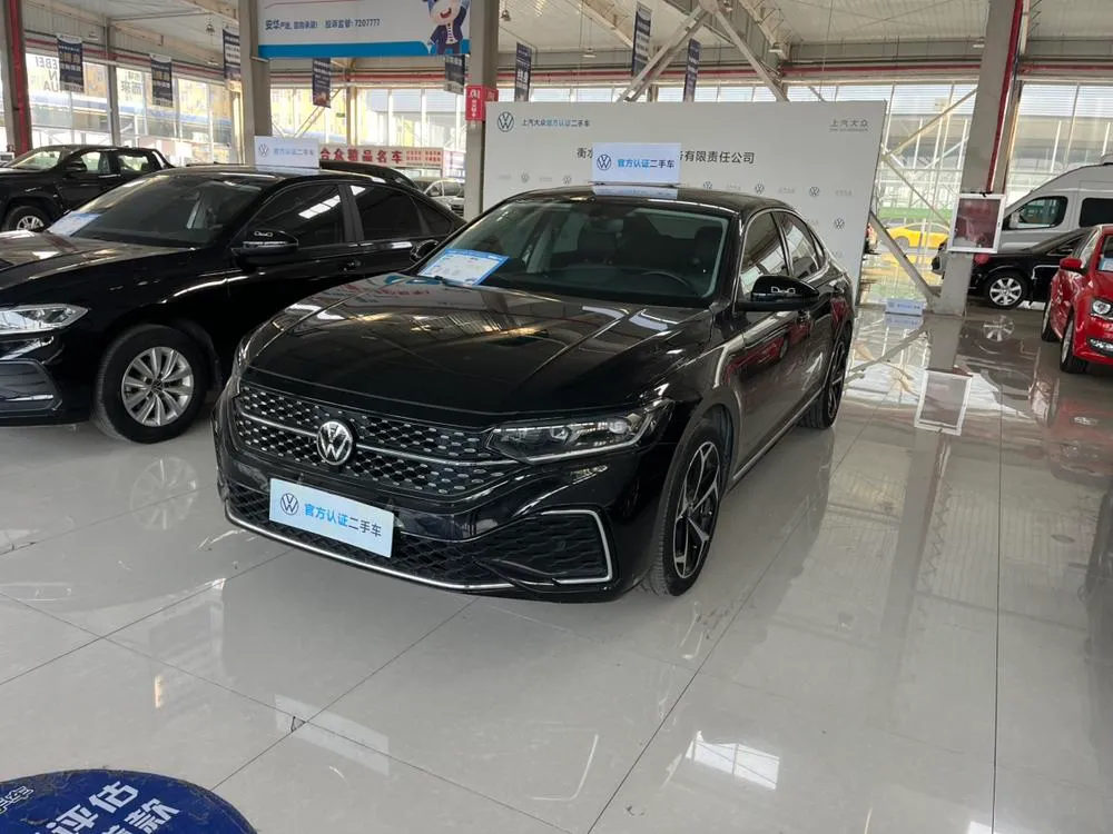 Volkswagen Passat Facelift 330TSI Elite Edition, 2023 — фото 1