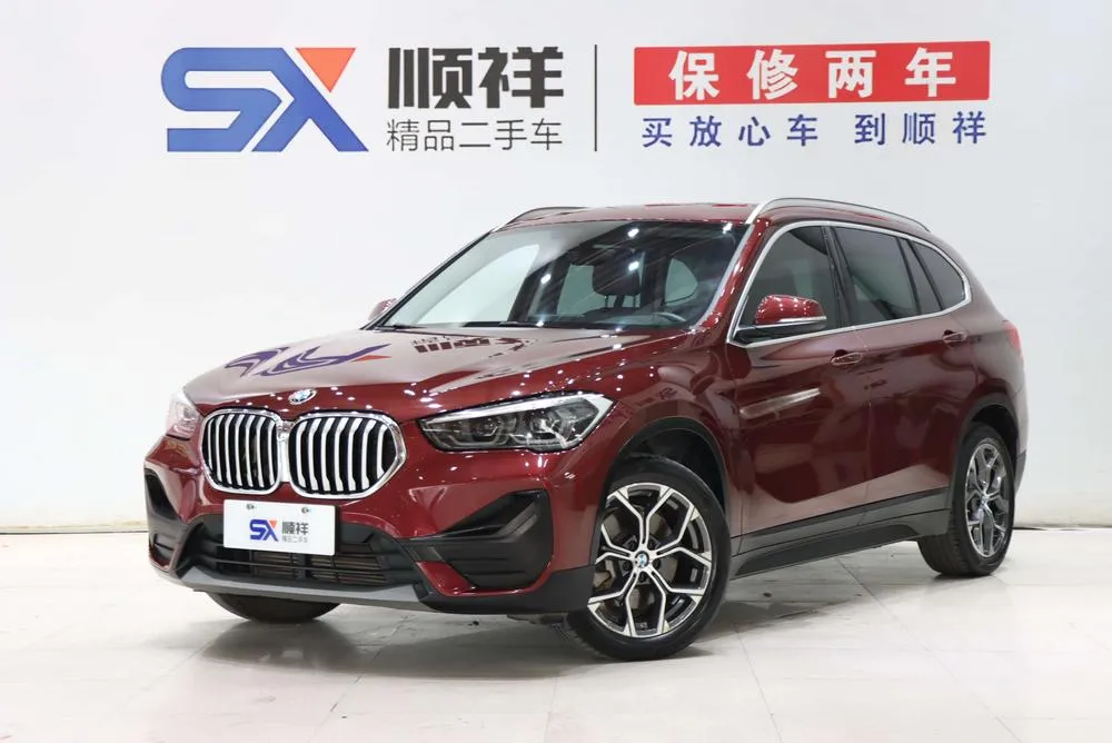 BMW X1 sDrive25Li Leading Version, 2020 — фото 1