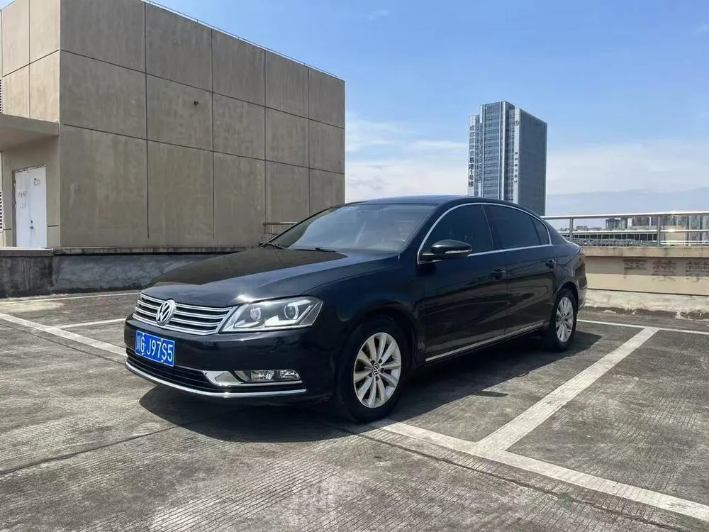 Volkswagen Magotan 1.8TSI Premium Version, 2015 — фото 1