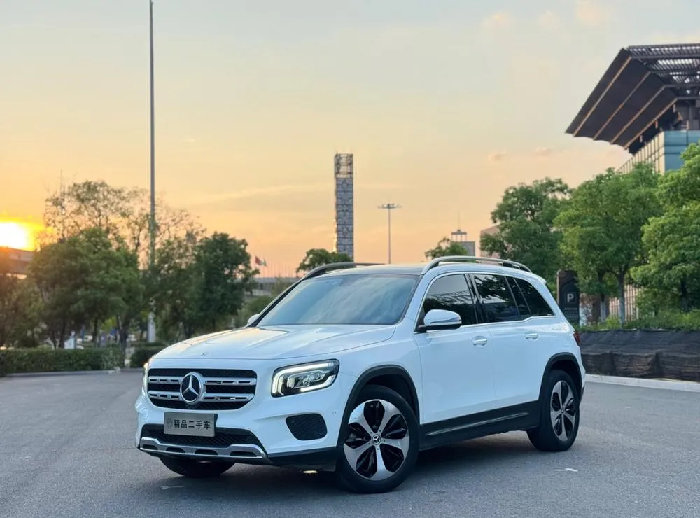Mercedes-Benz GLB, 2020
