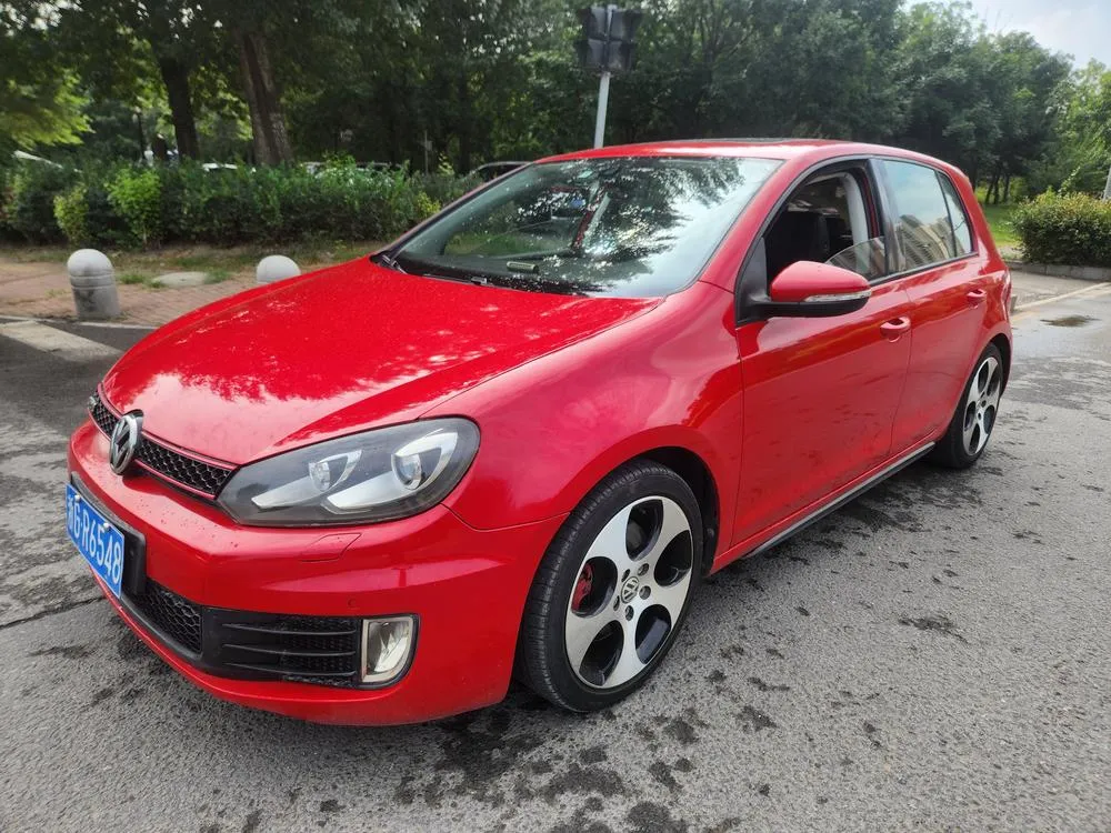 Volkswagen Golf GTI 2.0TSI GTI, 2012 — фото 1