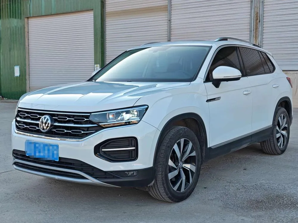 Volkswagen Tayron 330TSI 2WD Luxury Smart Connected Edition Plus, 2022 — фото 1