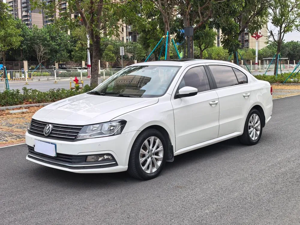 Volkswagen Lavida 1.6L Auto Comfort Edition, 2017 — фото 1