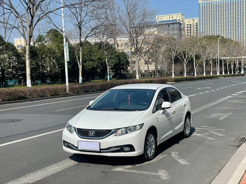 Honda Civic 1.8L Auto Classic Edition, 2014 — фото 1