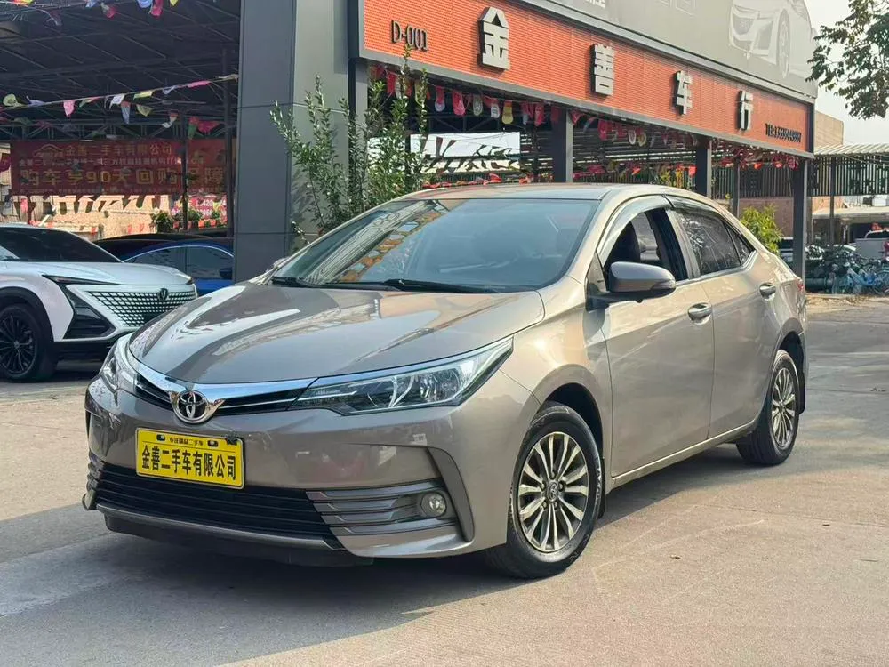 Toyota Corolla Facelift 1.2T S-CVT GL-i CN5, 2017 — фото 1