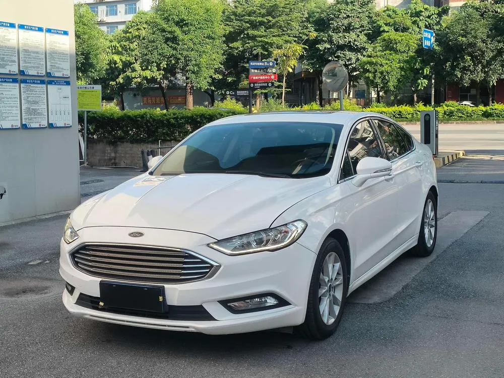 Ford Mondeo EcoBoost 180 Fashion Version, 2018 — фото 1