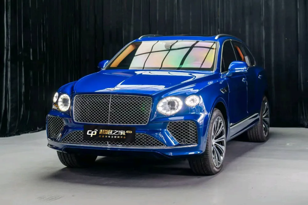 Bentley Bentayga, 2022