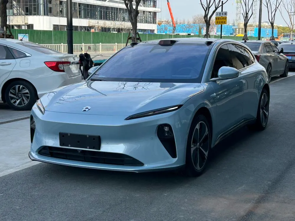 NIO ET5T 75kWh, 2023 — фото 1