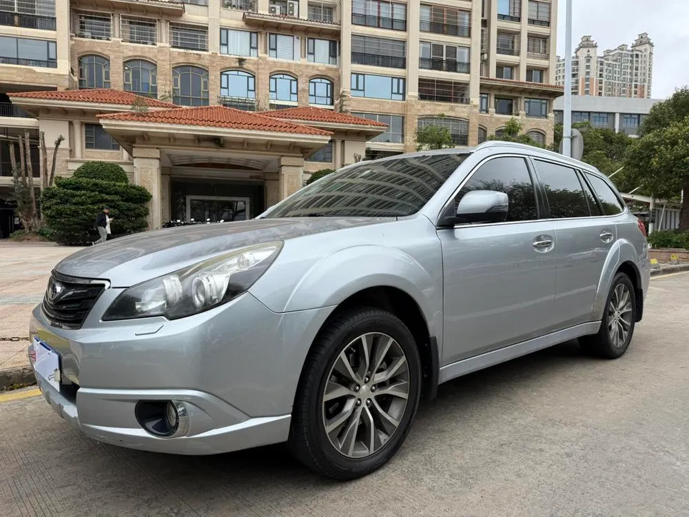 Subaru Outback, 2012