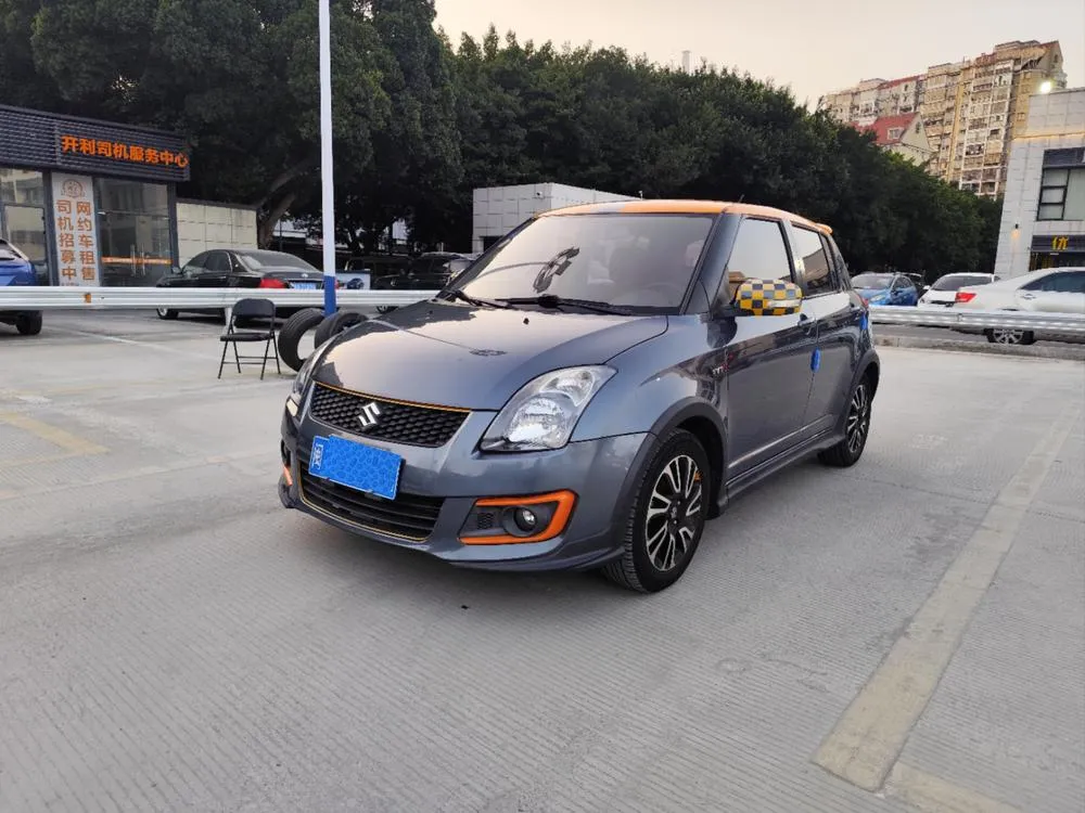 Suzuki Swift 1.5L Auto Fashion Version, 2014 — фото 1