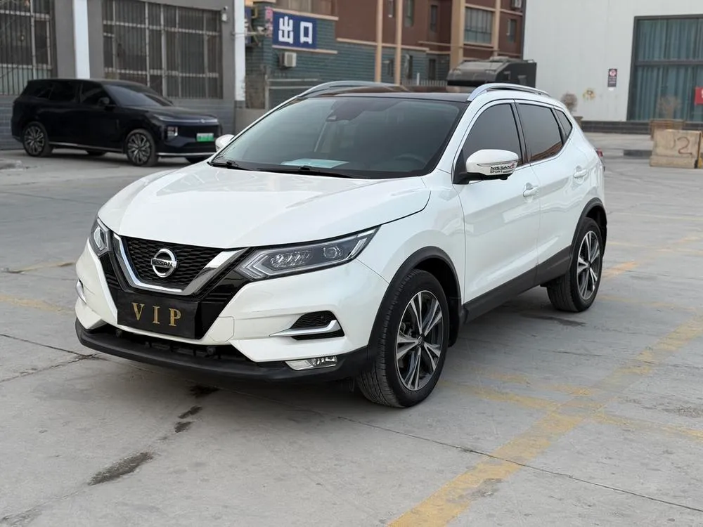 Nissan Qashqai 2.0L XV Prem.Pro Люкс Pilot, 2022 — фото 1